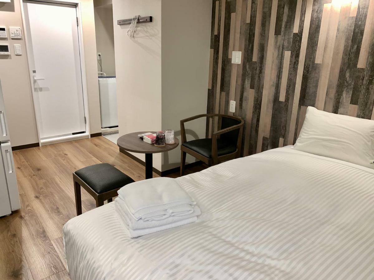 Mr.Kinjo Inn Sky Harbor Наха Екстер'єр фото