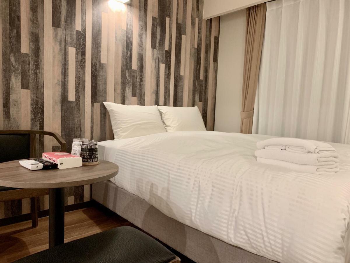 Mr.Kinjo Inn Sky Harbor Наха Екстер'єр фото